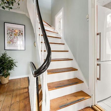 Det Lille Rode Huset Ved Floibanen Villa Bergen Eksteriør bilde