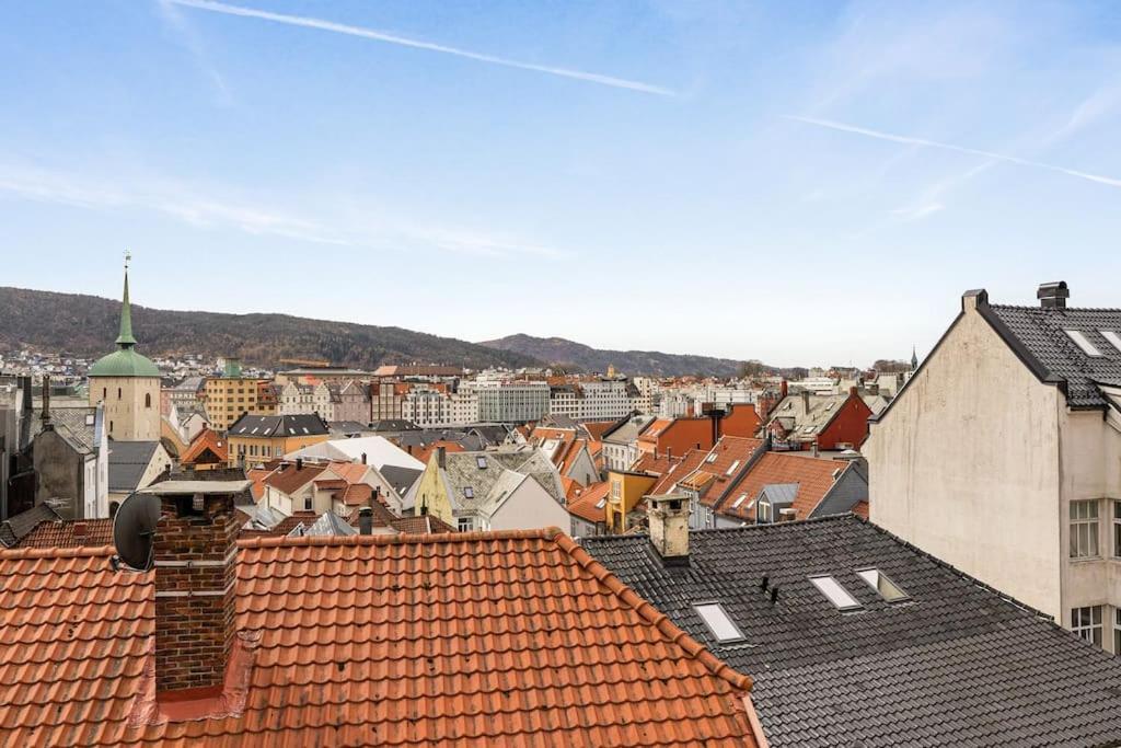Det Lille Rode Huset Ved Floibanen Villa Bergen Eksteriør bilde